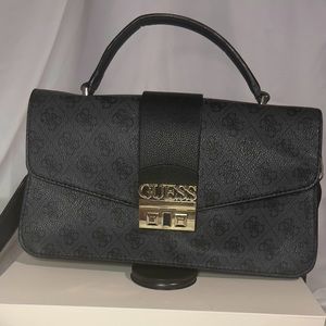 GUESS Flap insignia bag